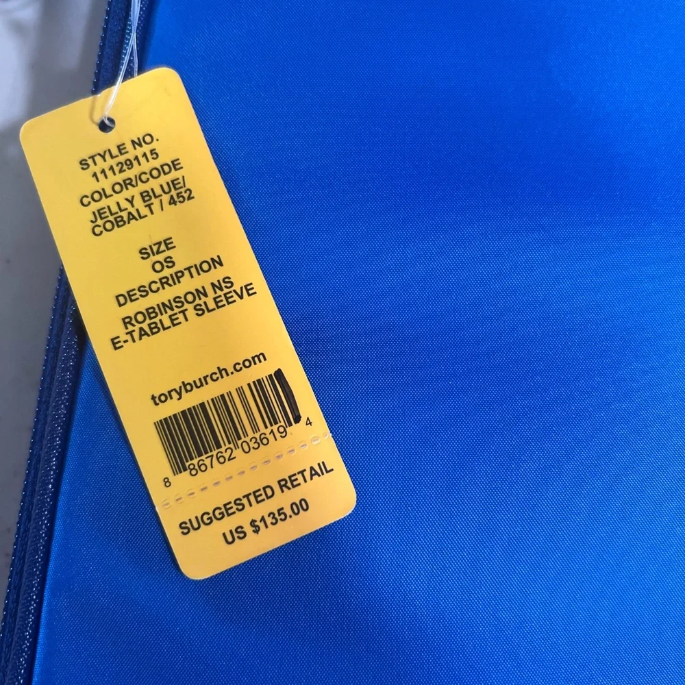 Tory Burch Tablet Sleeve - NWT 💙